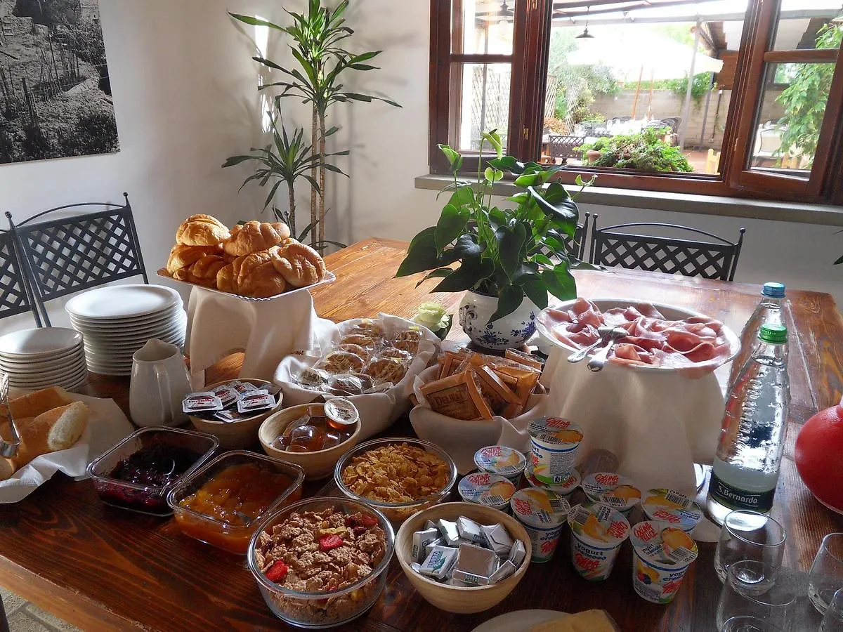 Fattoria La Steccaia Villa Riparbella Farm stay